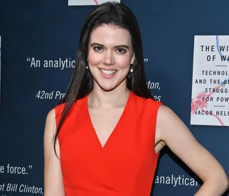 A Fresh Look at Lydia Moynihan Age: Her Journey, Life & Career