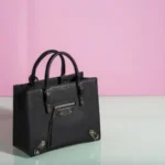 Why Structured Handbags Remain a Classic Choice